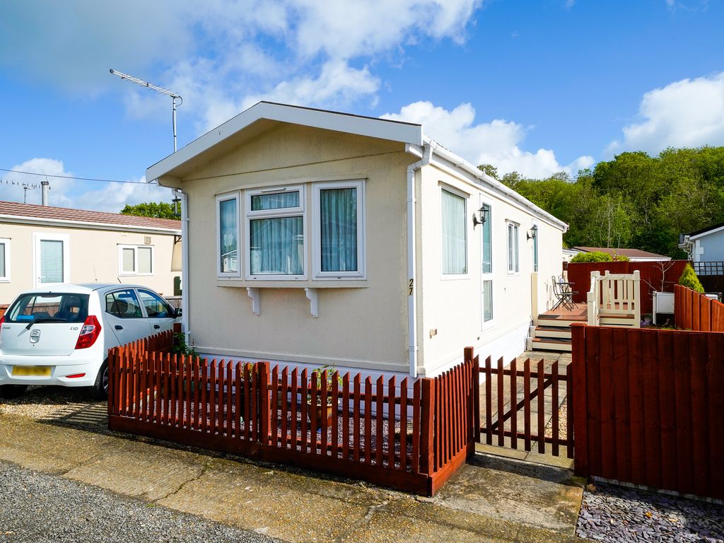 2 bed mobile/park home for sale in The Grove, Warboys Road, Old Hurst, Huntingdon PE28 Zoopla