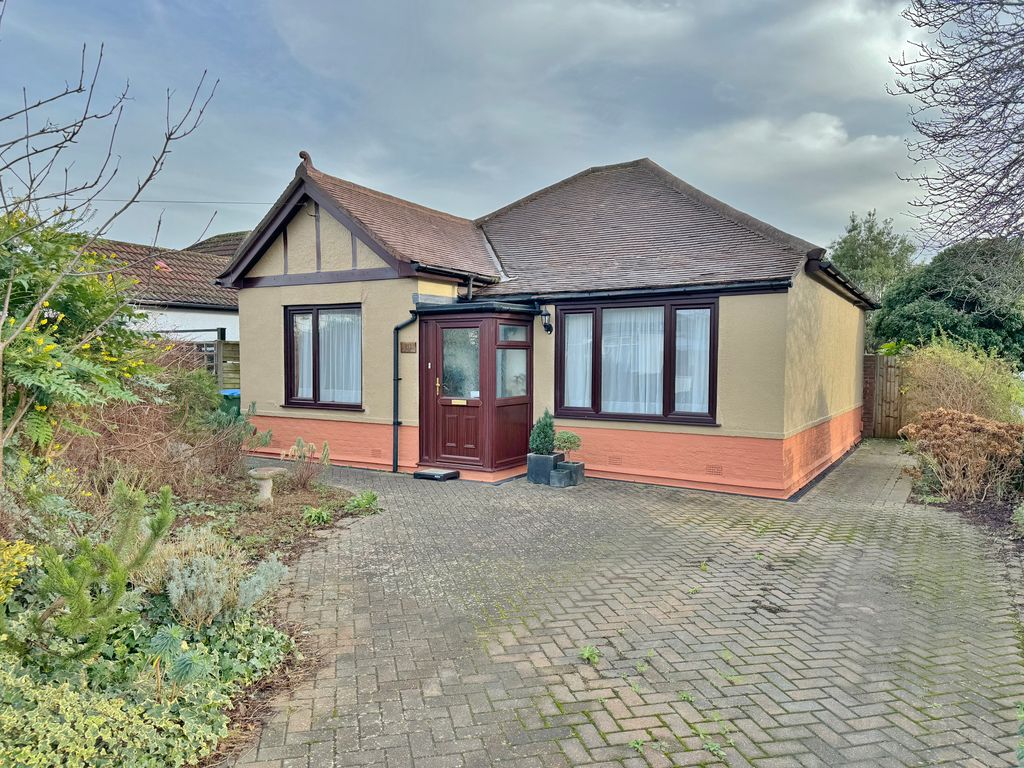 3 bed detached bungalow for sale in Sandport Grove, Portchester