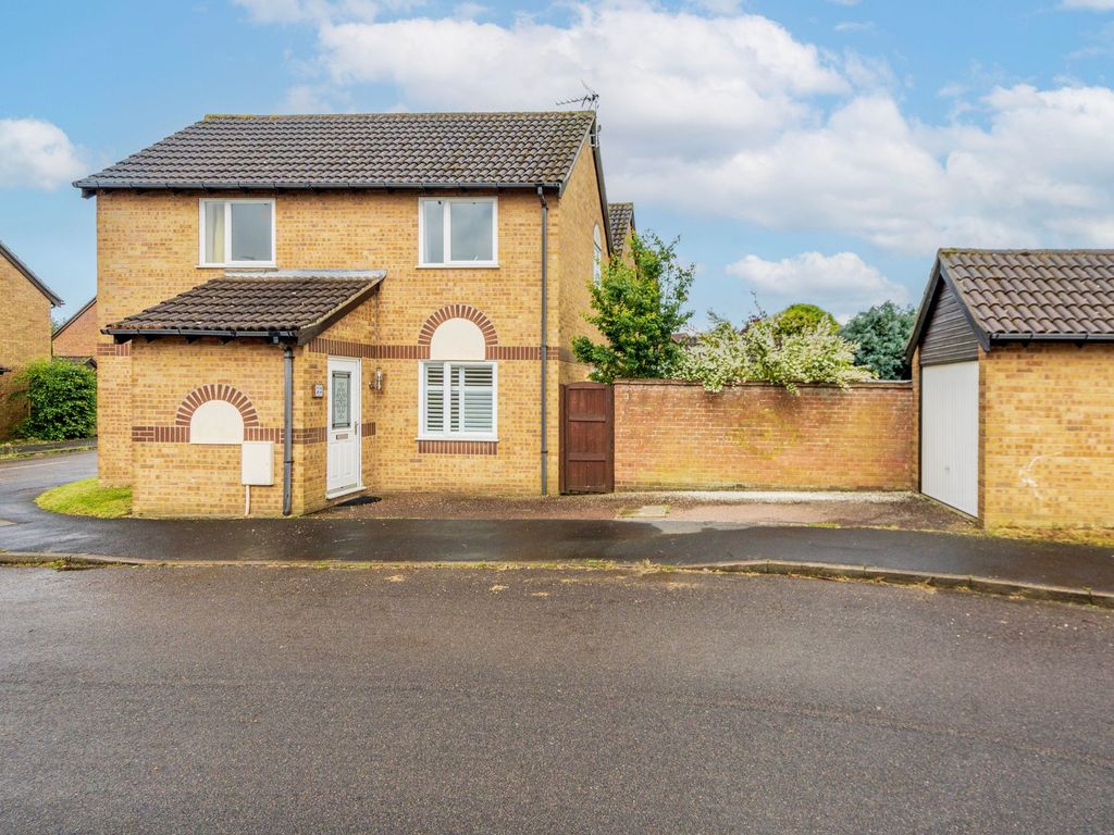 3 bed detached house for sale in St. Margarets Drive, Sprowston, Norwich NR7, £290,000 Zoopla