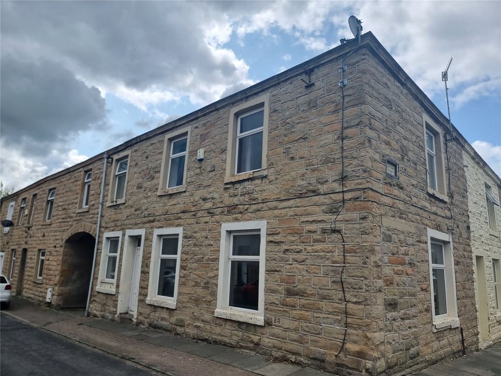 3 bed end terrace house for sale in St. Annes Street, Padiham, Burnley