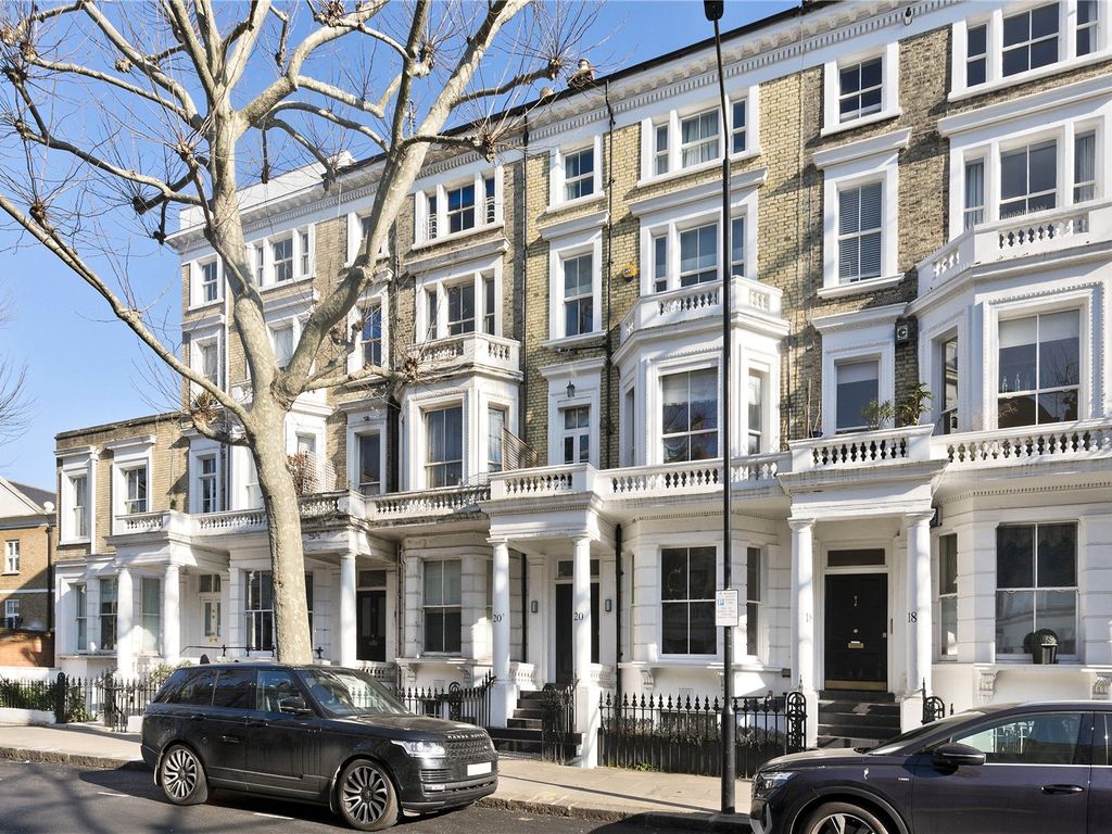 2 bed flat to rent in Marloes Road, Kensington, London W8 Zoopla