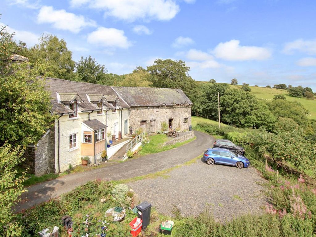 3 bed detached house for sale in NewbridgeOnWye, Llandrindod Wells