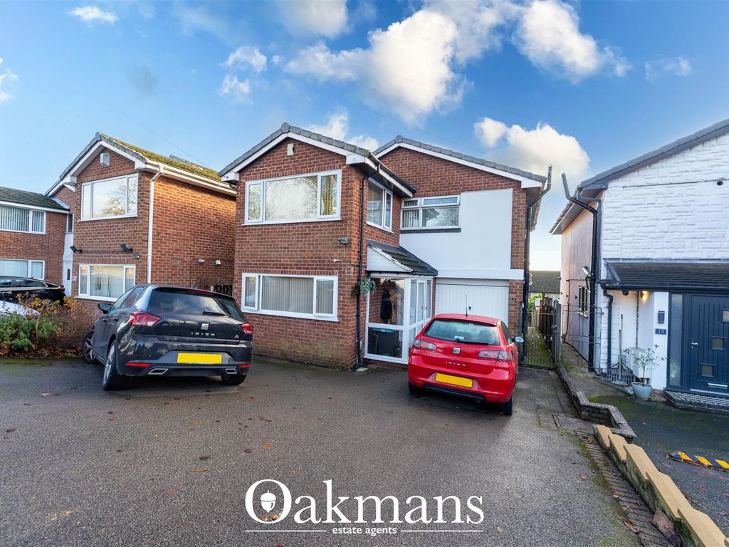 4 bed detached house for sale in Bunbury Road, Northfield, Birmingham