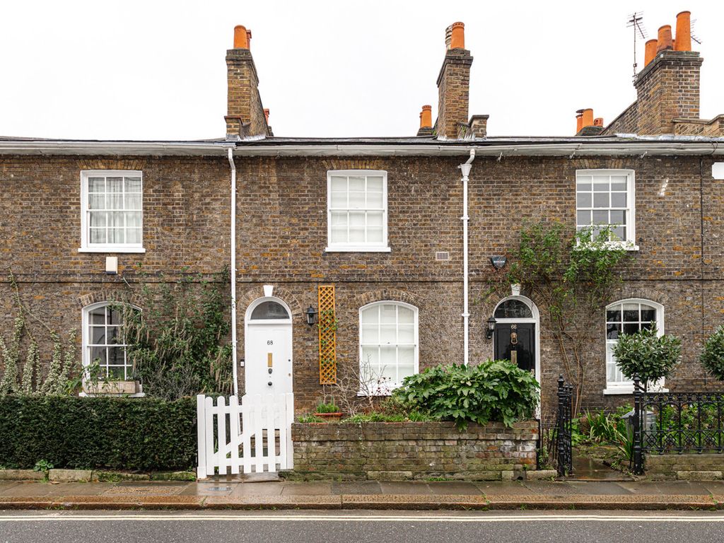 3 bed cottage for sale in Black Lion Lane, Hammersmith W6, £1,300,000