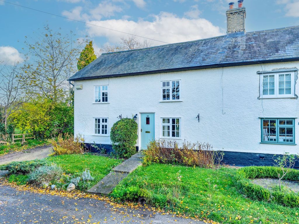 3 bed cottage for sale in Dubbs Knoll Road, Guilden Morden SG8, £