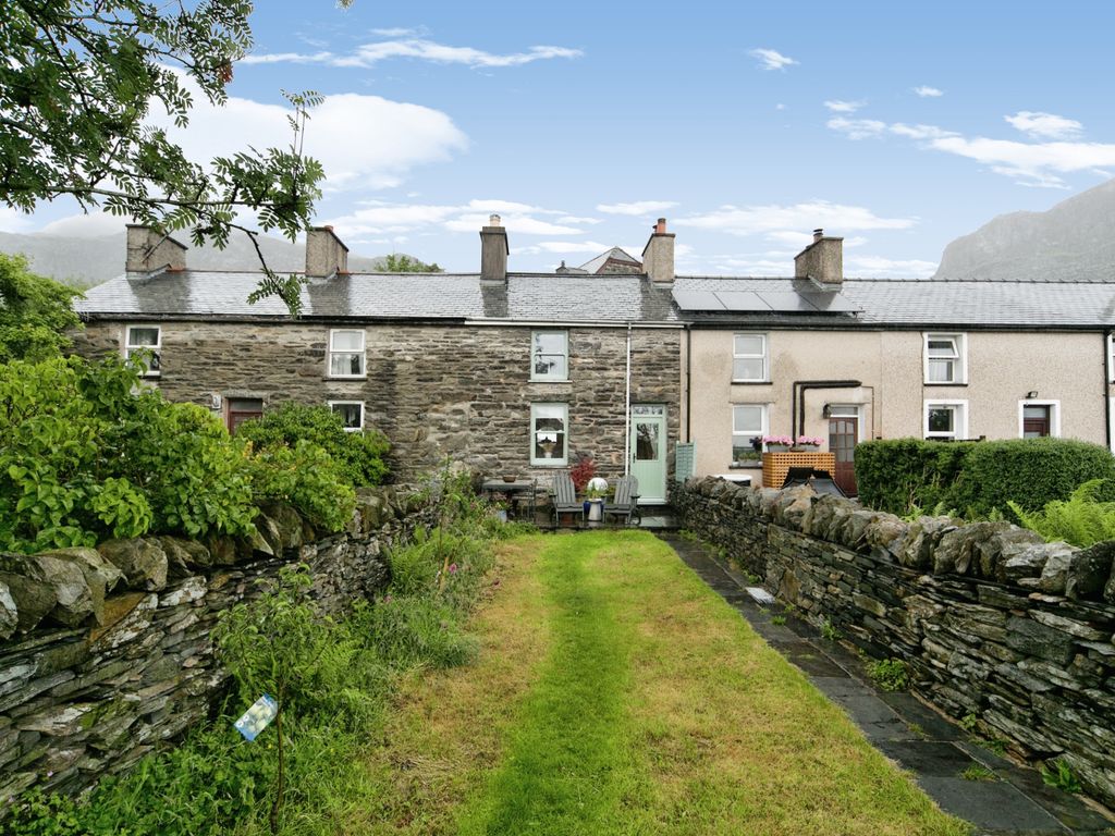 2 bed terraced house for sale in West End, Tanygrisiau, Blaenau
