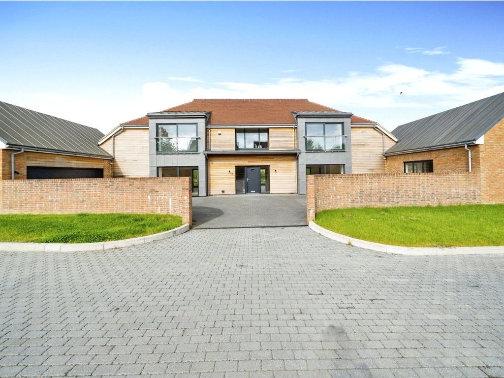 New home, 5 bed detached house for sale in Oakview Place, Worth Lane