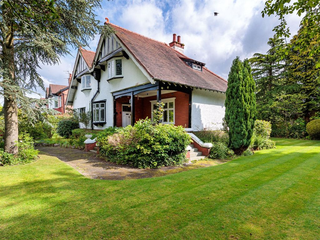 4 bed detached house for sale in Hill Top Avenue, Cheadle Hulme