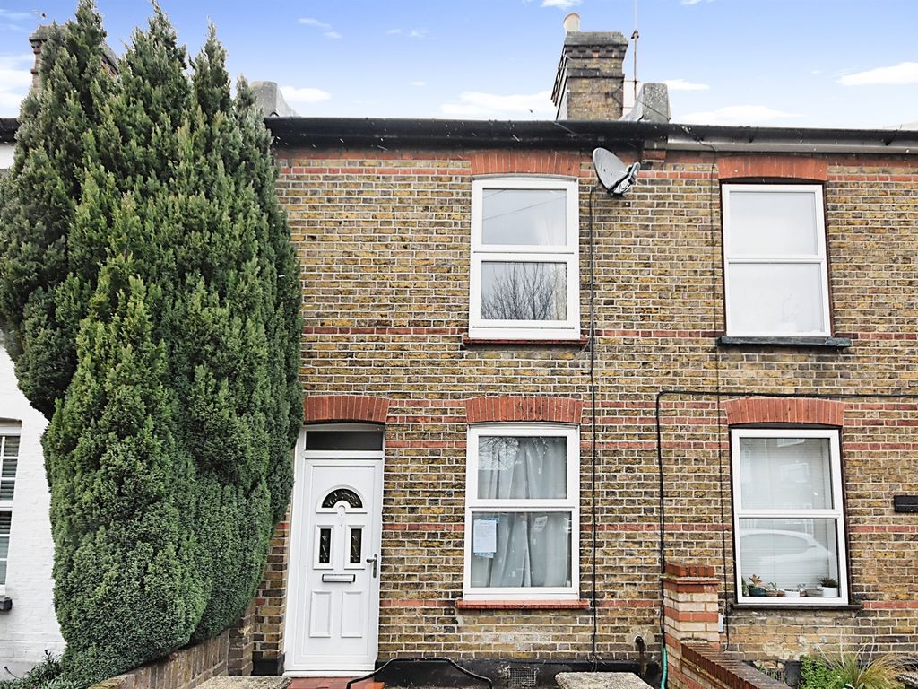 2 bed terraced house for sale in New Writtle Street, Chelmsford CM2