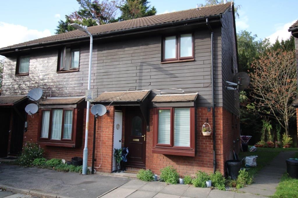 1 bed end terrace house to rent in Philpots Close, West Drayton UB7