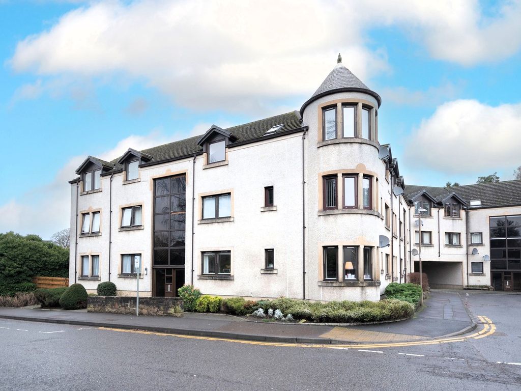 2 bed flat for sale in St Marys Court, Dunblane FK15, £139,000 Zoopla