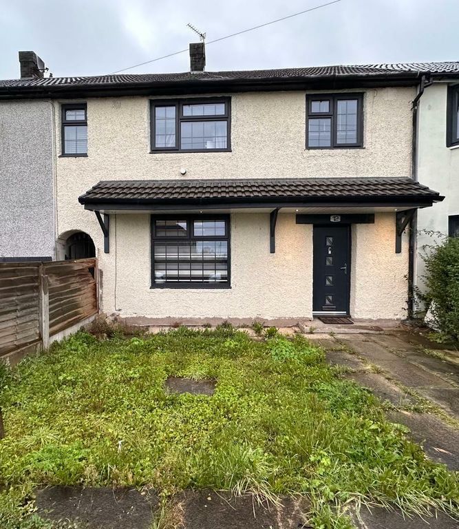 4 bed terraced house for sale in Ullswater Avenue, AshtonUnderLyne