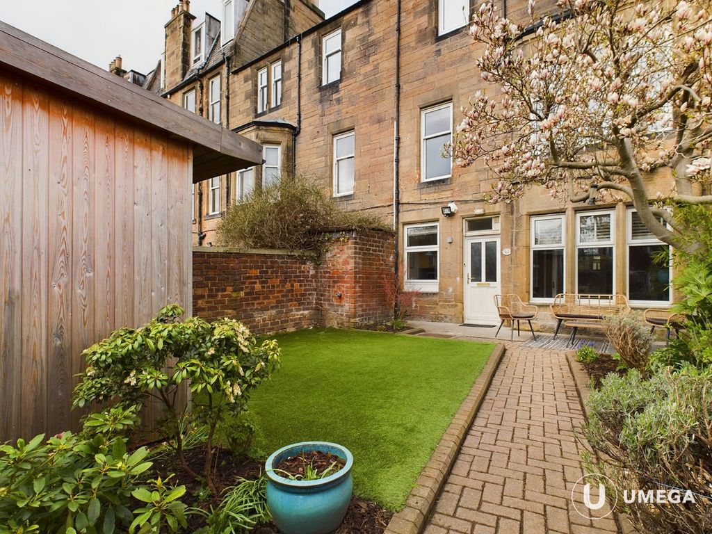 2 bed flat for sale in Downie Grove, Corstorphine, Edinburgh EH12 Zoopla