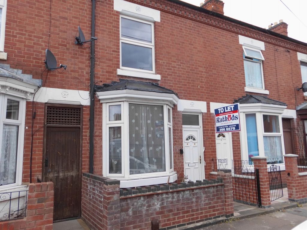 3 bed terraced house to rent in Gipsy Road, Belgrave, Leicester LE4