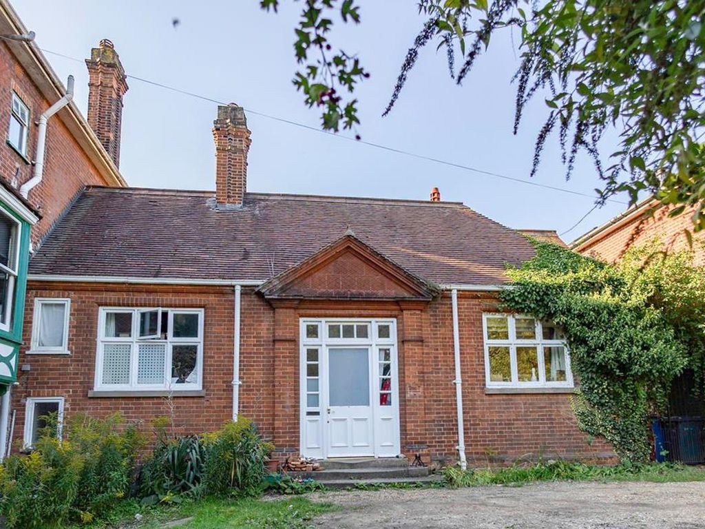 3 bed property for sale in Trowse, Bracondale Millgate, Norwich NR1, £