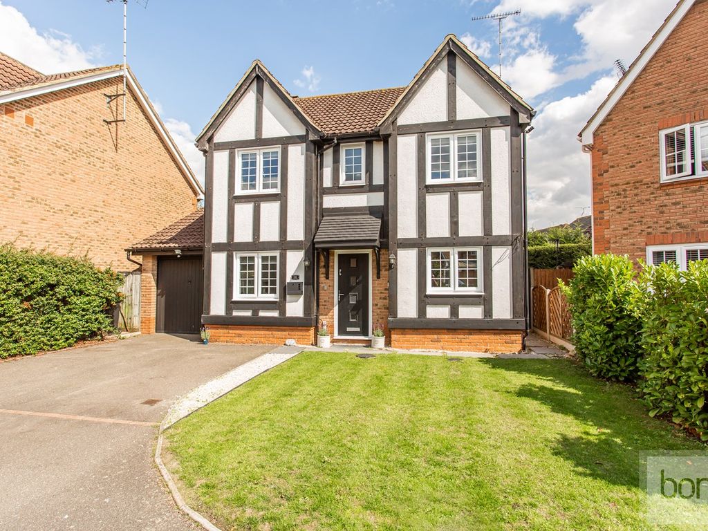 4 bed detached house for sale in Harvest Way, Heybridge, Maldon CM9, £