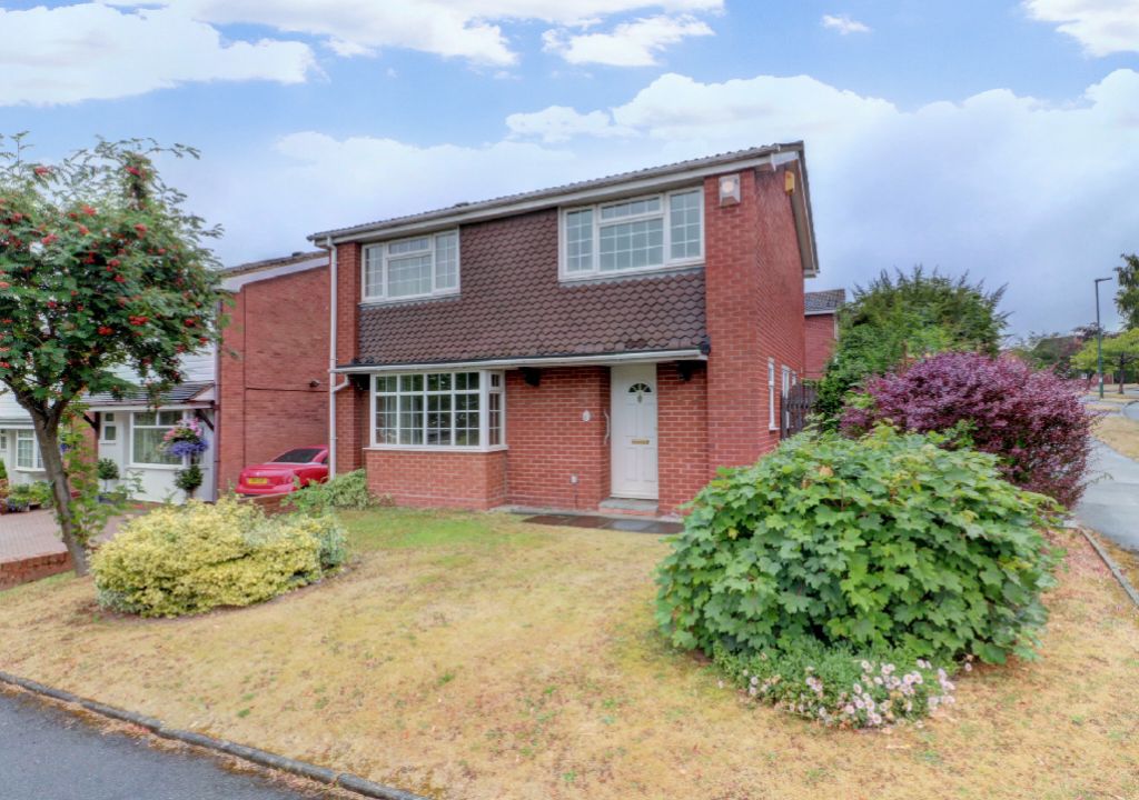 3 bed detached house for sale in Beechcroft Road, Castle Bromwich