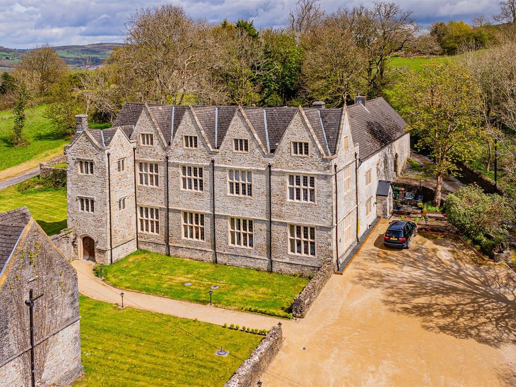 7 bed detached house for sale in Van Road, Caerphilly CF83, £1,895,000