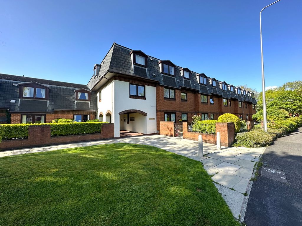 2 bed flat for sale in Hanover Court, Ingol PR2 Zoopla