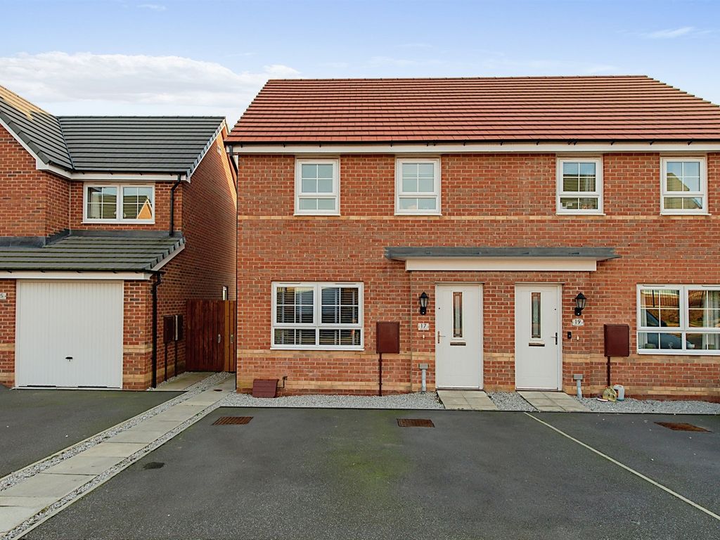 3 bed semidetached house for sale in William Street, Pontefract WF8