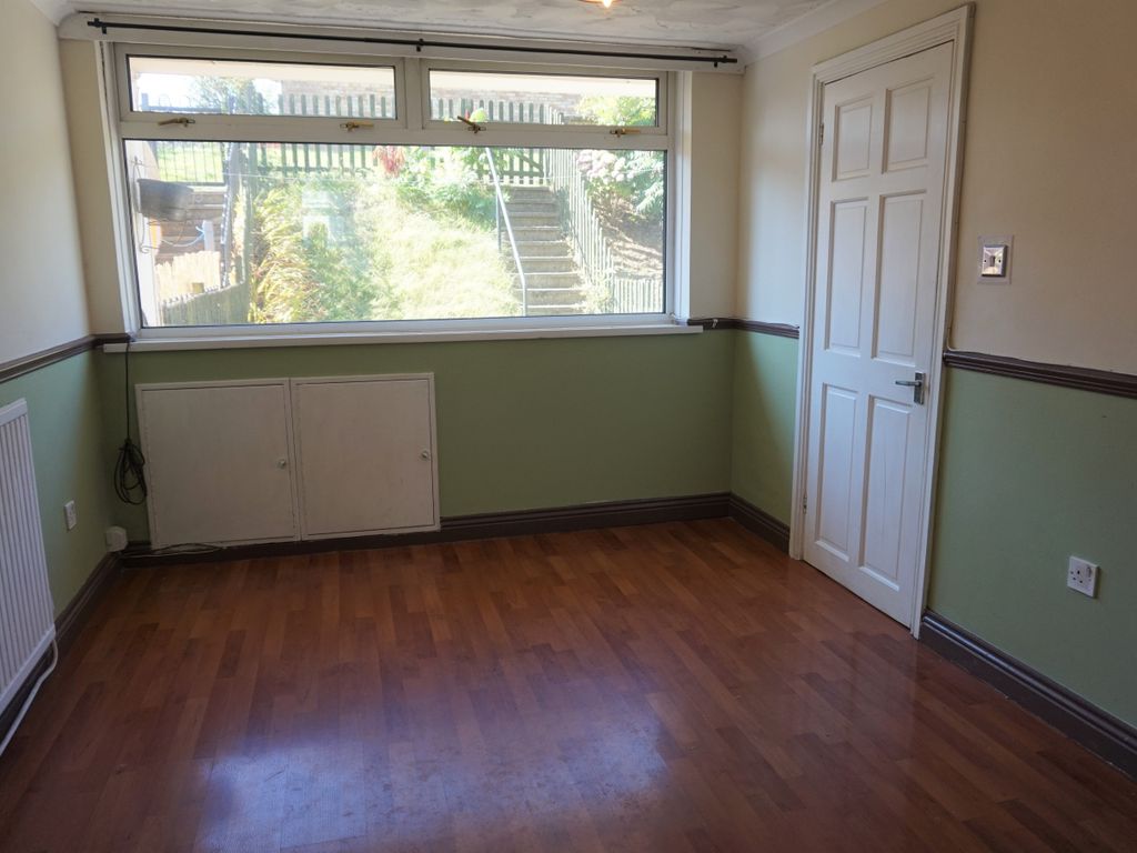 3 bed terraced house to rent in Round Wood, Llanedeyrn, Cardiff CF23