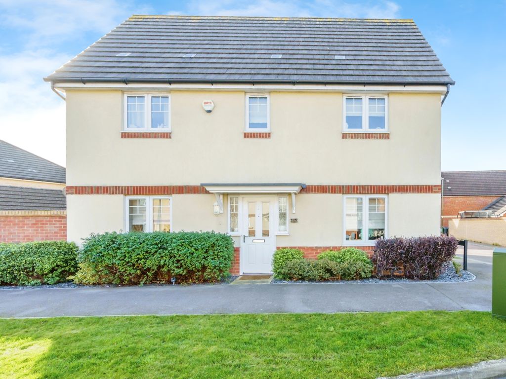 3 bed semidetached house for sale in Applegate Way, Bognor Regis PO21