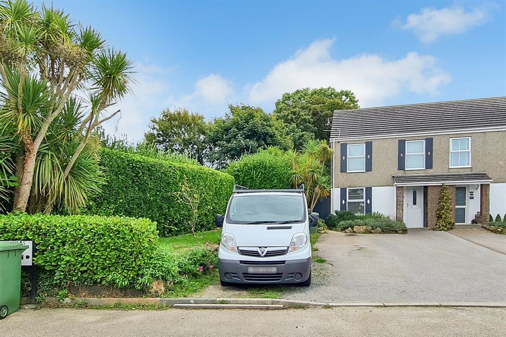 3 bed end terrace house for sale in Trelee Close, Hayle TR27 Zoopla