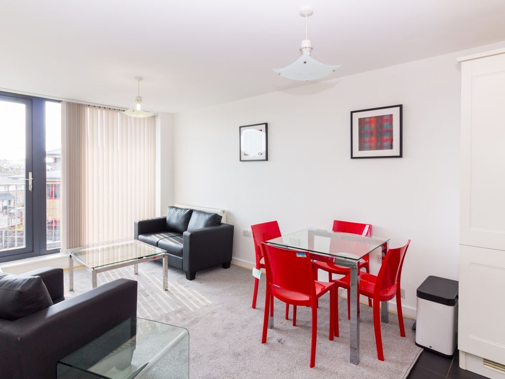 2 bed flat to rent in The Drakes, Evelyn Street, Deptford SE8, £1,950