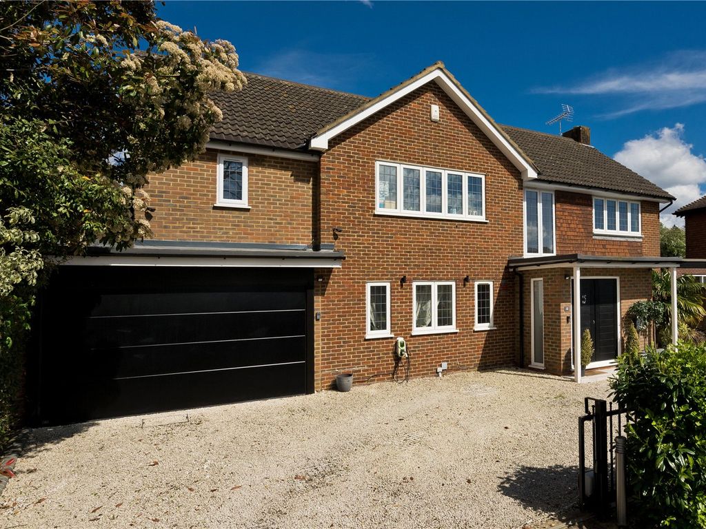 6 bed detached house for sale in Saxonbury Gardens, Long Ditton
