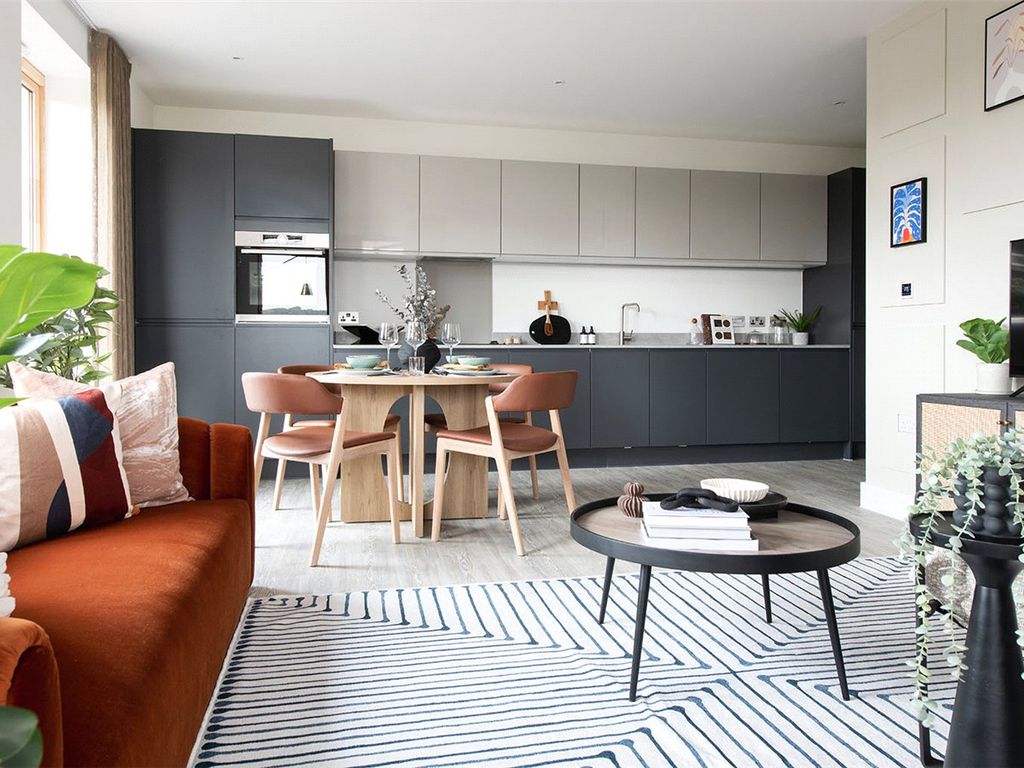 Crane Court, Southmere, Thamesmead SE2