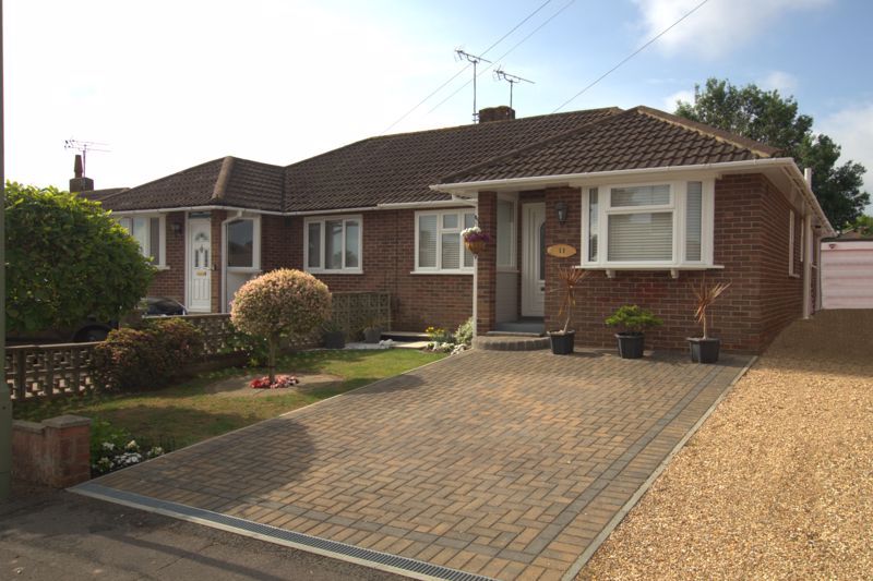 3 bed semidetached bungalow for sale in Dalewood Road, Fareham PO15