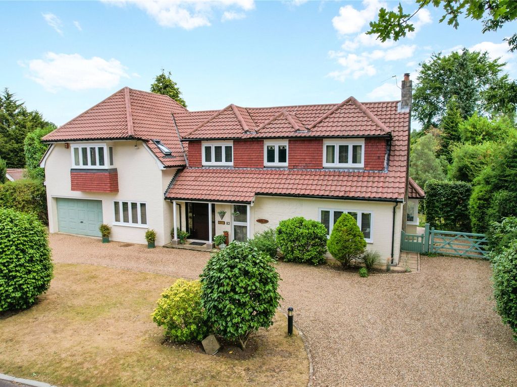 5 bed detached house for sale in Onslow Road, Burwood Park, Walton On