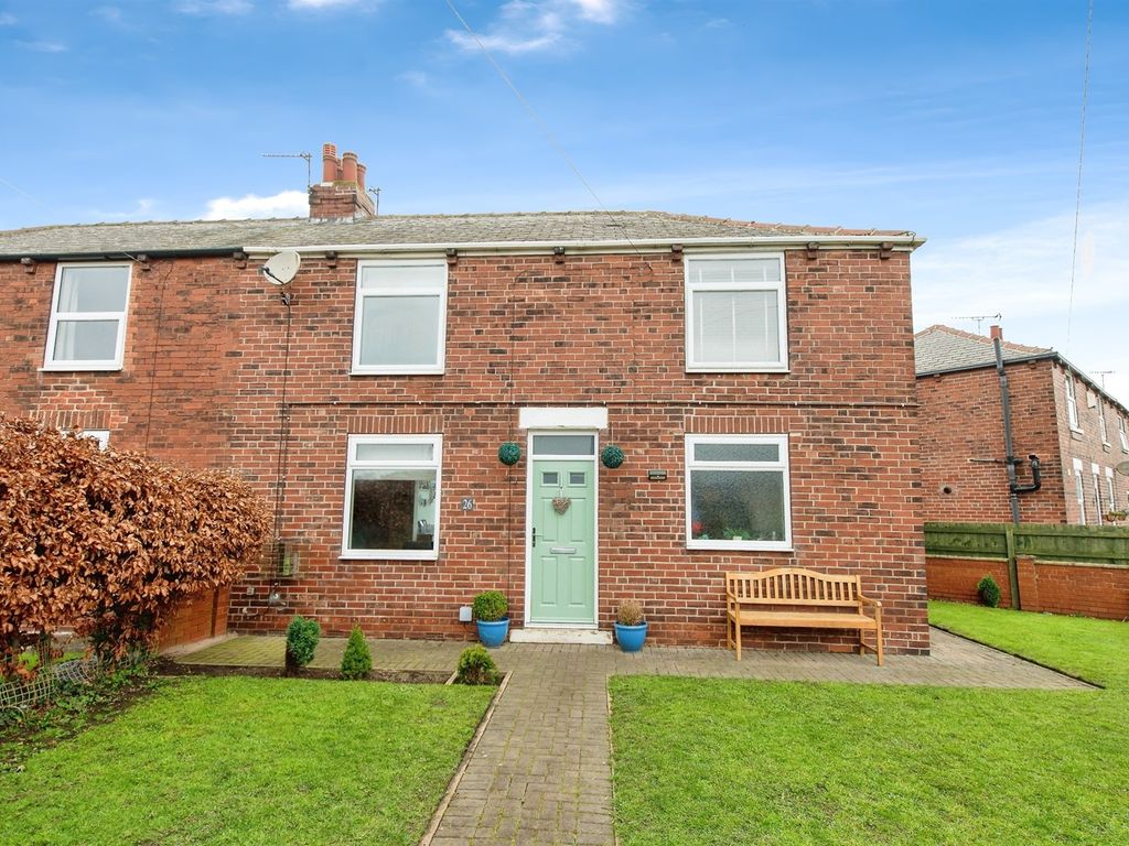 3 bed semidetached house for sale in St. Margarets Road, Methley, Leeds LS26, £250,000 Zoopla