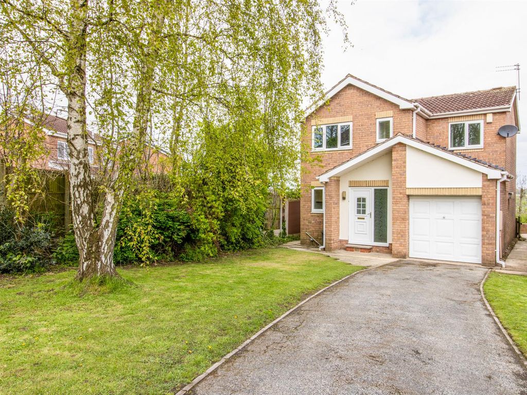 4 bed detached house for sale in Hastings Court, Altofts, Normanton WF6