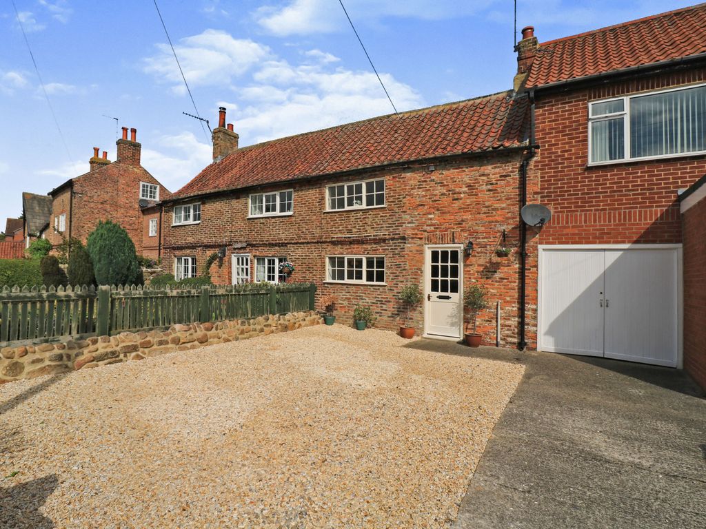 2 bed terraced house for sale in Farnham Lane, Ferrensby, Knaresborough HG5 Zoopla