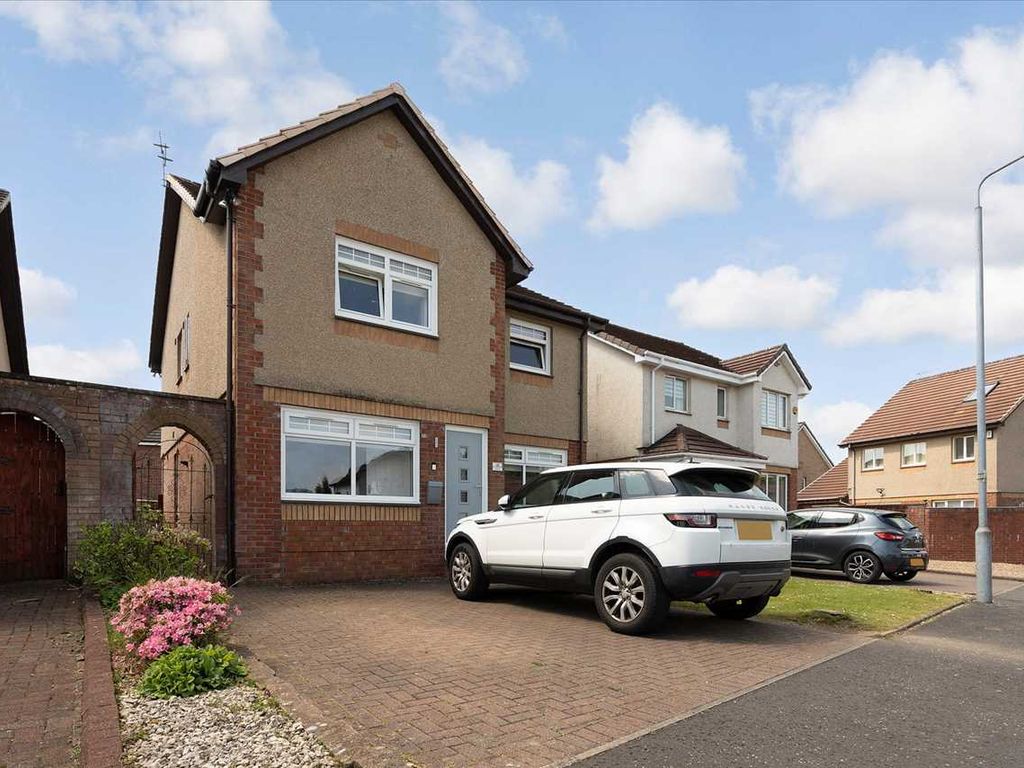 5 bed detached house for sale in Kilsyth Gardens, Lindsayfield, East