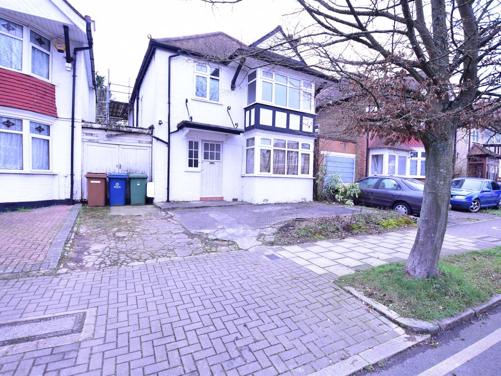 4 bed semidetached house for sale in Kings Way, Harrow HA1 Zoopla