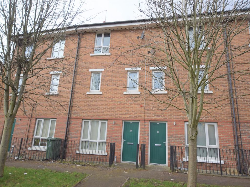 4 bed town house to rent in Thomas Winder Court, Sterling Way, Kirkdale