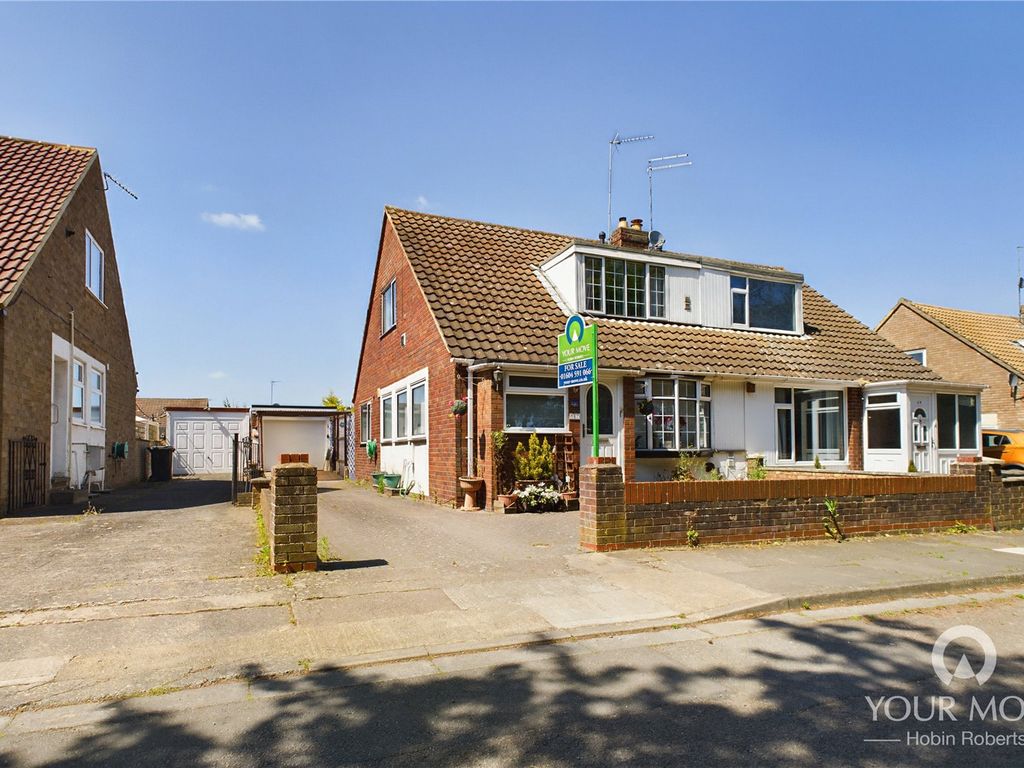 3 bed bungalow for sale in Bants Lane, Duston, Northampton NN5 Zoopla