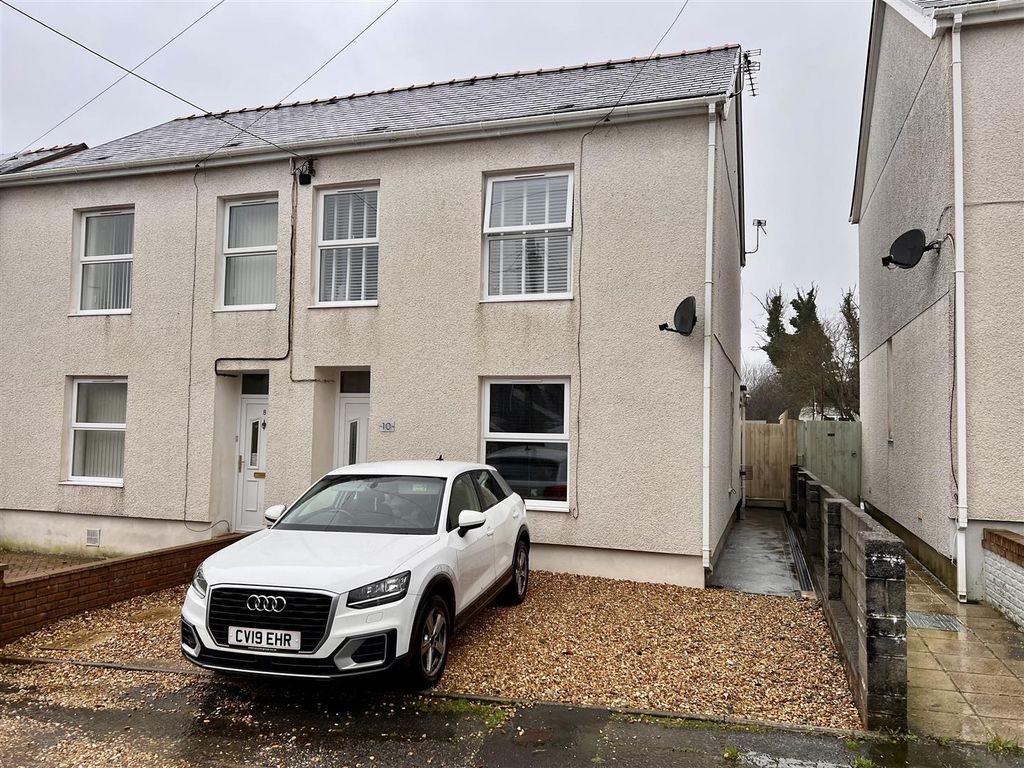3 bed semidetached house for sale in Coronation Road, Upper Brynamman