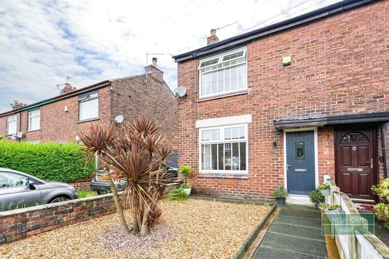 3 bed end terrace house for sale in Ormskirk Road, Upholland