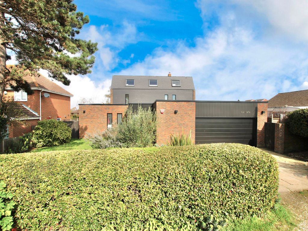 4 bed detached house for sale in Hazlemere Road, Seasalter, Whitstable