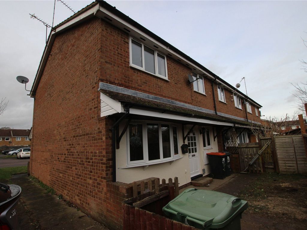 2 bed end terrace house to rent in Milton Way, Houghton Regis