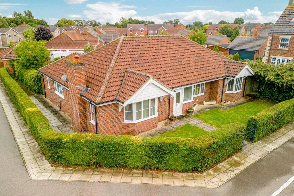 3 bed detached bungalow for sale in Ashton Hall Drive, Boston, Lincolnshire PE21, £365,000 Zoopla