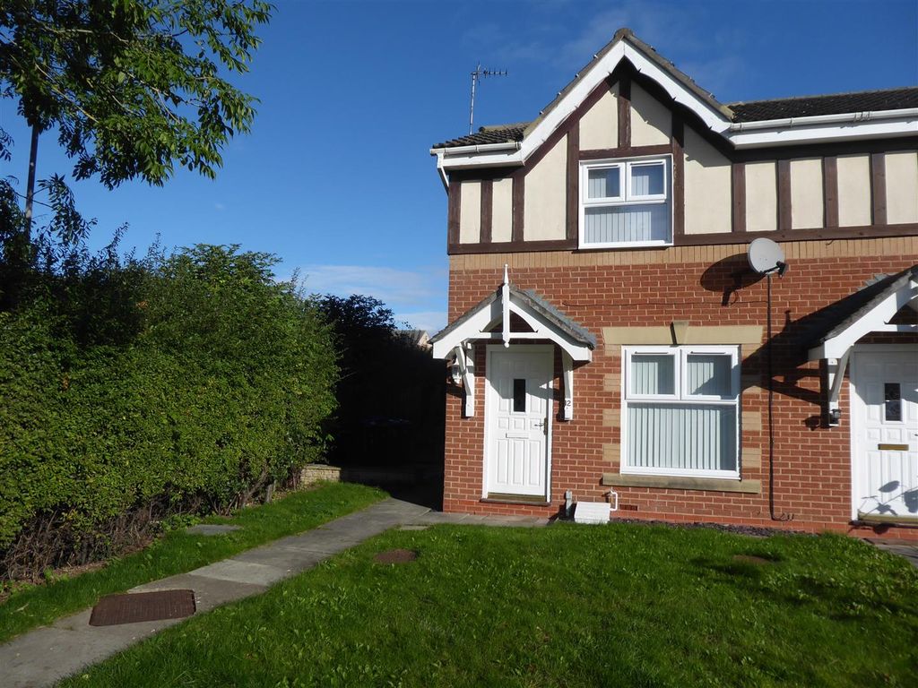 3 bed semidetached house to rent in Bramblefields, Northallerton DL6