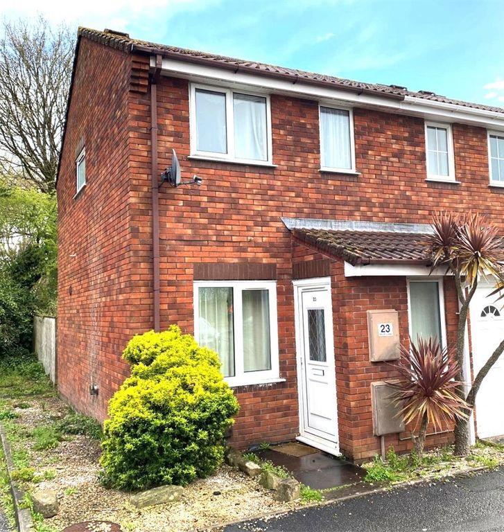 2 bed semidetached house to rent in Marsh Close, Plymouth PL6, £850