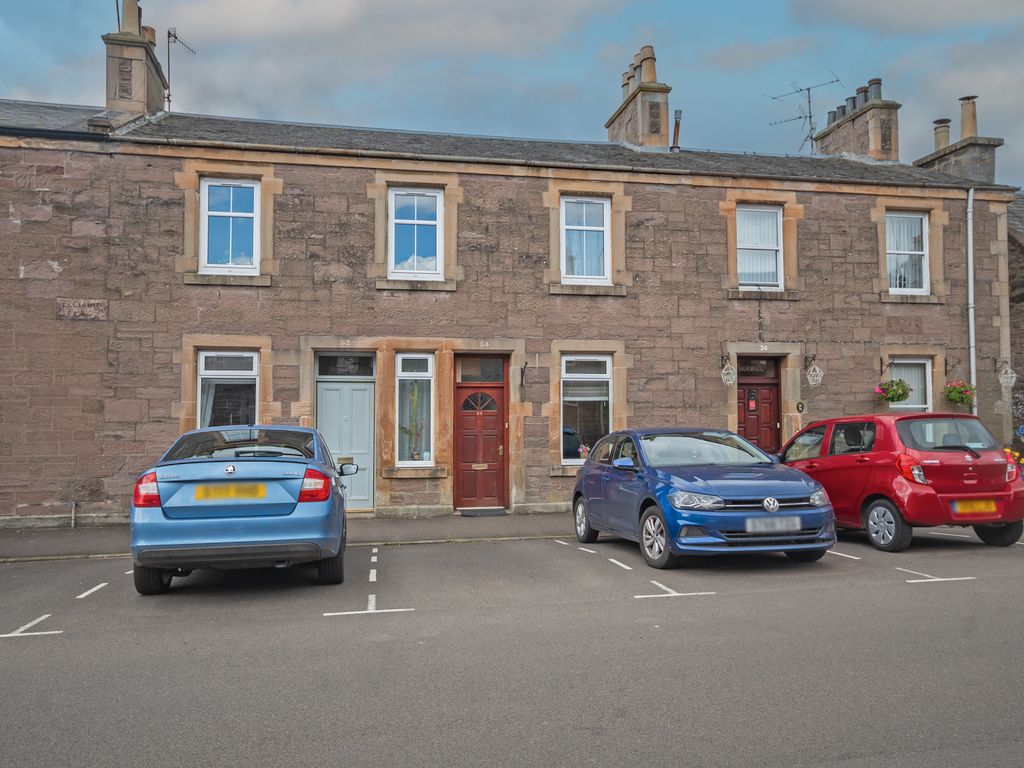 2 bed flat for sale in Commisioner Street, Crieff PH7, £100,000 Zoopla