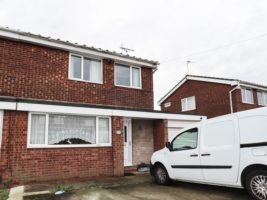 3 bed semidetached house for sale in Hilton Avenue, Scunthorpe DN15
