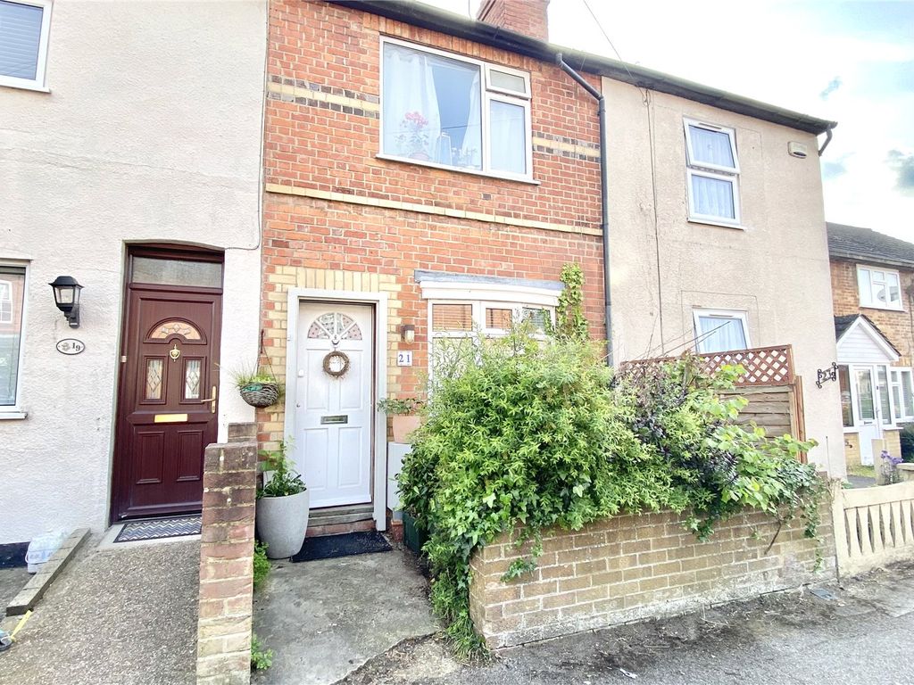 3 bed terraced house for sale in Downing Road, Tilehurst, Reading, Berkshire RG31 Zoopla