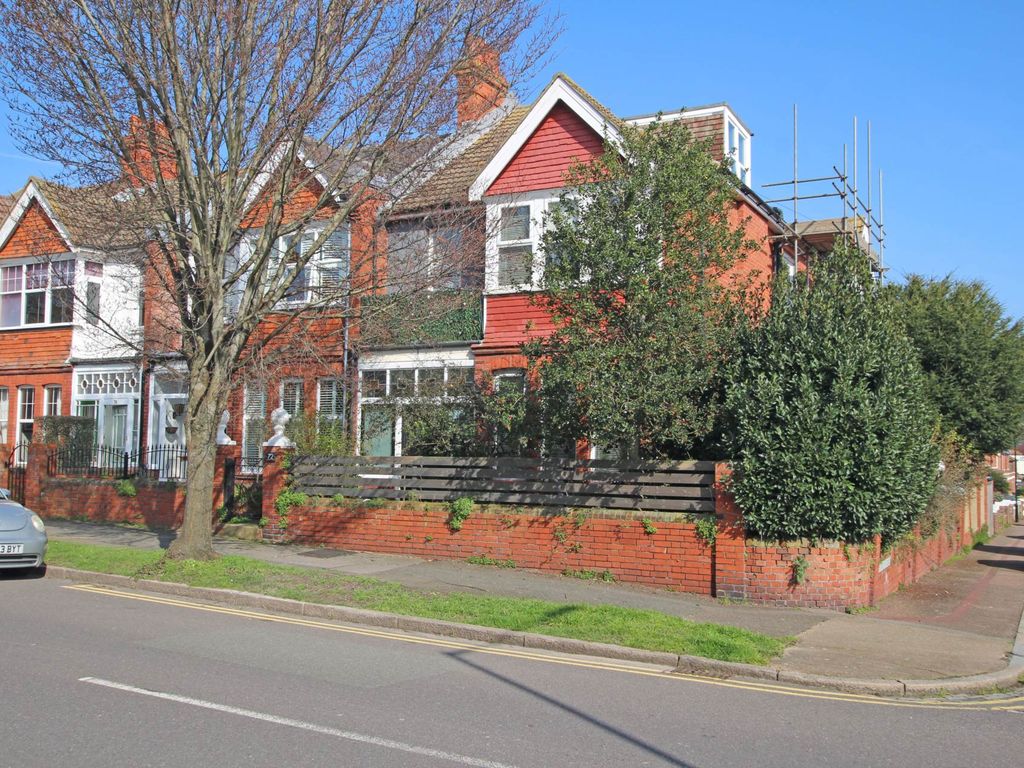5 bed end terrace house for sale in Victoria Drive, Eastbourne BN20, £